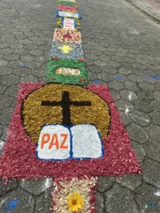 Fé, tradição e união marcam celebração de Corpus Christi na Comunidade Santa Catarina de Alexandria 12