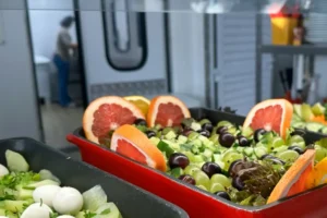 Leia mais sobre o artigo Grupo Pereira implanta projeto para reduzir desperdício de frutas, legumes e verduras