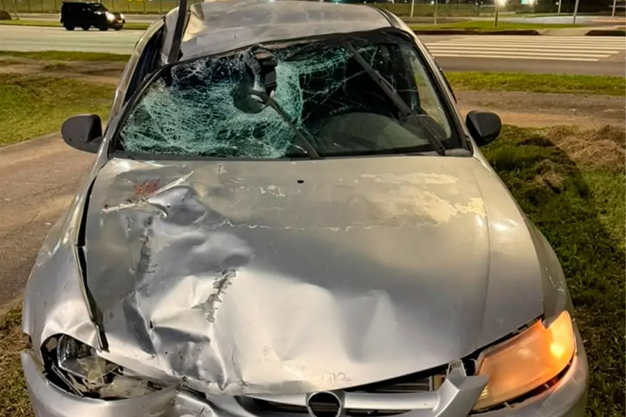 Homem morre após colisão frontal na contramão da SC-401, em Florianópolis 1 Homem morre após colisão frontal na contramão da SC-401, em Florianópolis 1