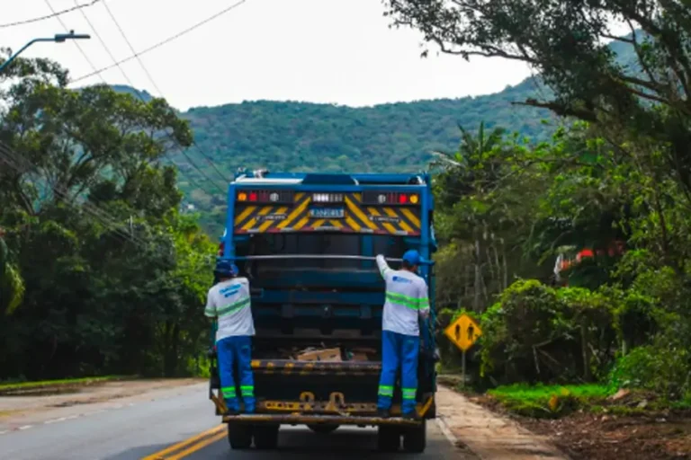 Home 20 Prefeitura reforça orientações sobre descarte correto do lixo com chegada do El Niño
