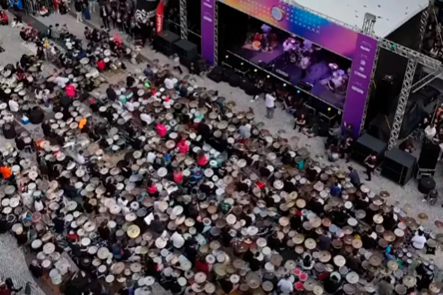 13ª Orquestra de Baterias reúne cerca de 400 músicos neste domingo em Florianópolis 1 13ª Orquestra de Baterias reúne cerca de 400 músicos neste domingo em Florianópolis 1