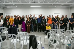 Leia mais sobre o artigo Defesa Civil orienta moradores do Sul da Ilha sobre preparação para eventos climáticos extremos