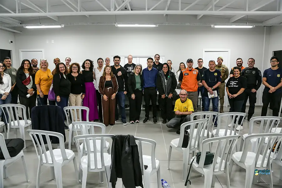 Defesa Civil orienta moradores do Sul da Ilha sobre preparação para eventos climáticos extremos 1
