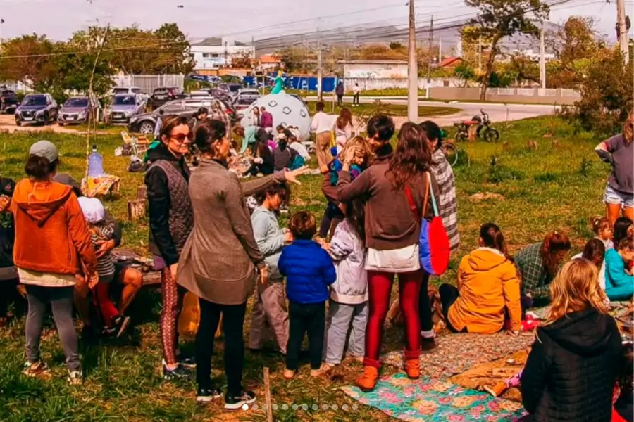 Teia do Brincar reúne crianças e famílias em manhã de atividades no PACUCA 1