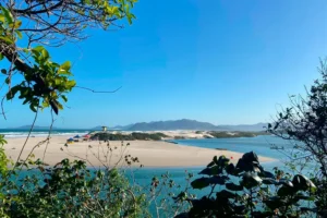 Florianópolis tem 27 pontos impróprios para banho, aponta novo relatório do IMA